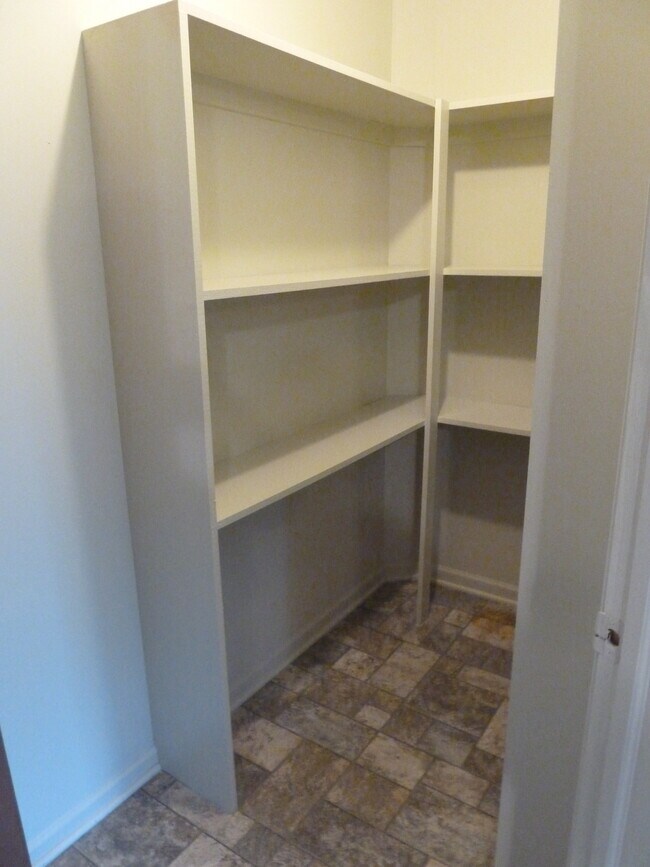 Photo - 11871 21 Mile Rd