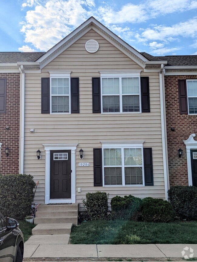 Building Photo - 10206 Osage Dr Rental