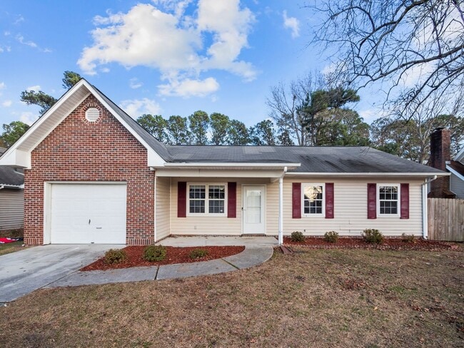 Building Photo - Welcome to Wolf Run! Rental