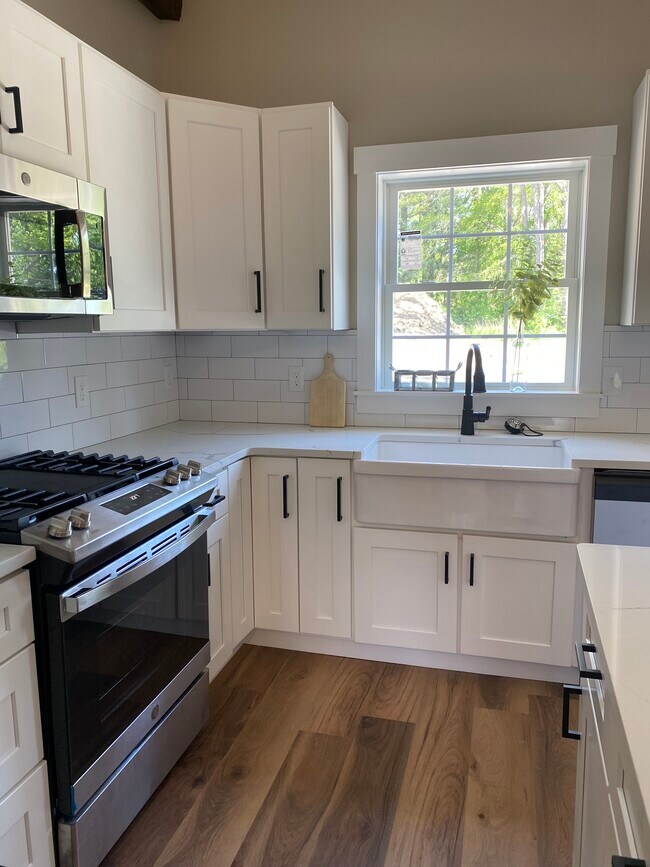 40 Tainter Hill Rd