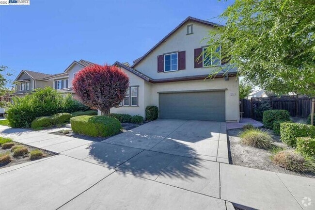 Building Photo - 18517 Admiral Way Rental