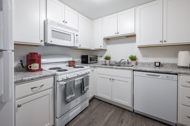 Cider Mill Apartments - Cider Mill Apartments