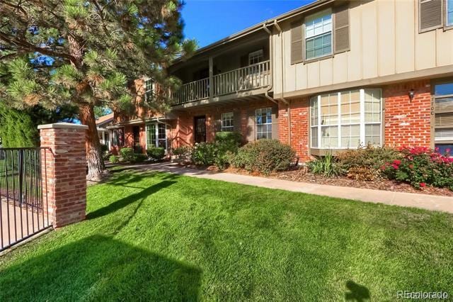 Photo - 8770 E Yale Ave