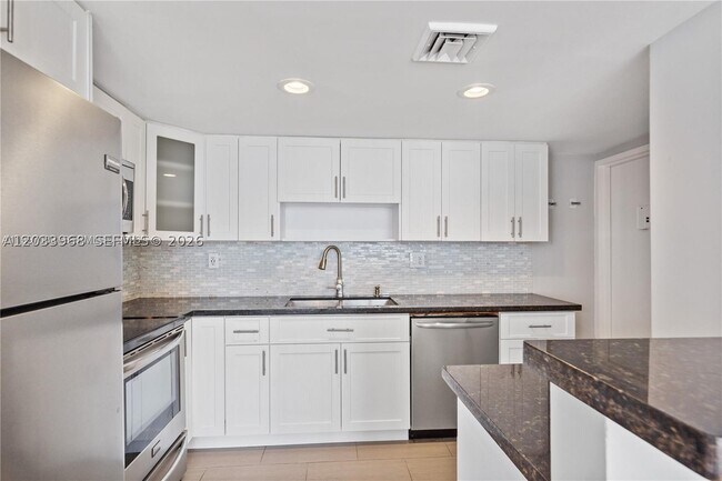Photo - 14 79th St Unit 14K