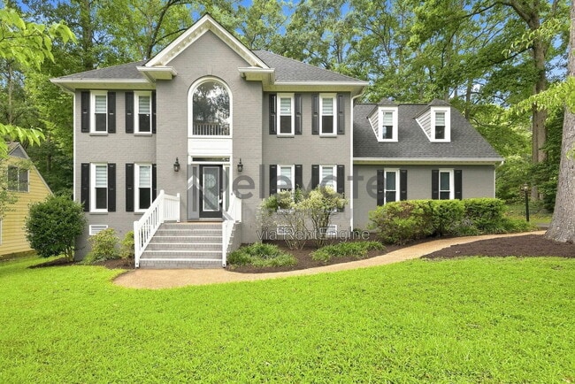 Building Photo - 6000 Sedgefield Rd