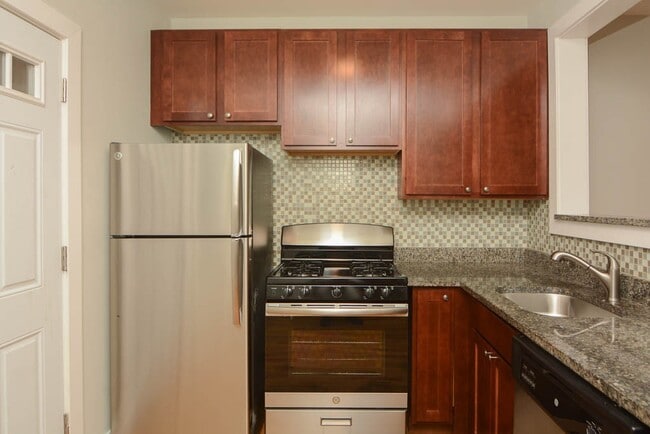 Photo - 4410 N Wolcott Ave Unidad A04W