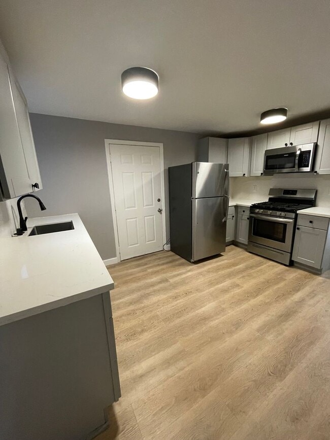 Photo - 1519 Campbell St Unidad B - Lower