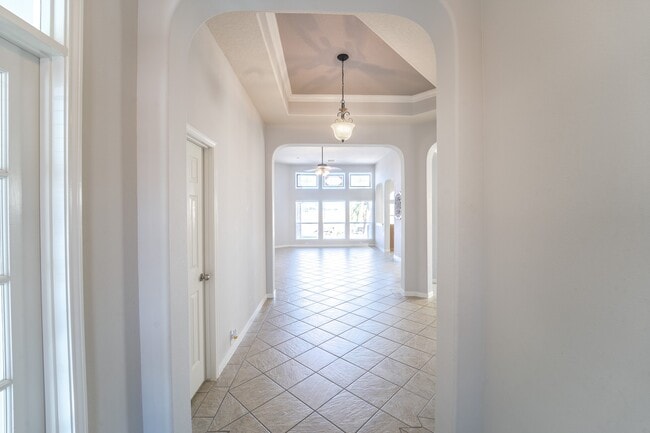 Photo - 2910 Sandleigh Dr