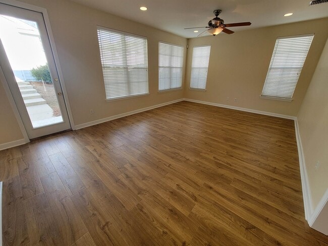 Photo - 4061 Shady View Ln