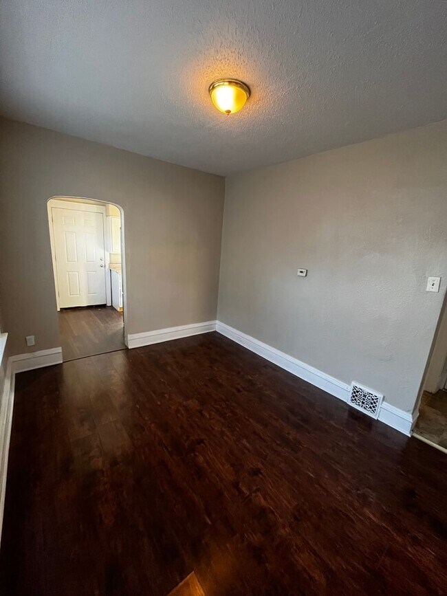 Photo - Newly renovated 6-bedroom, 2-bathroom house