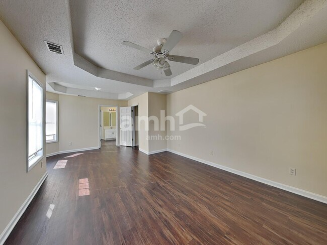 Photo - 128 Rendition Dr