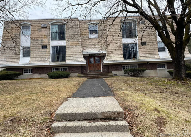 Building Photo - 1172 Middle Turnpike W Unit APT C2