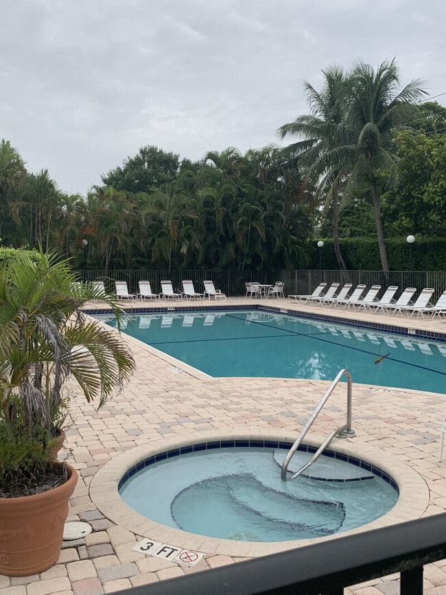 Photo - 1901 Belmont Pl