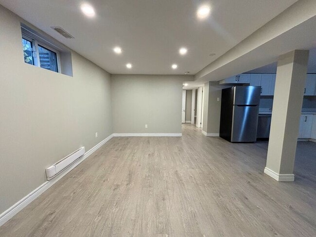 Photo - 381 Grey St Unit 2