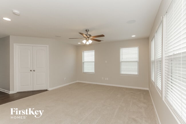 Photo - 10226 Holly Park Dr