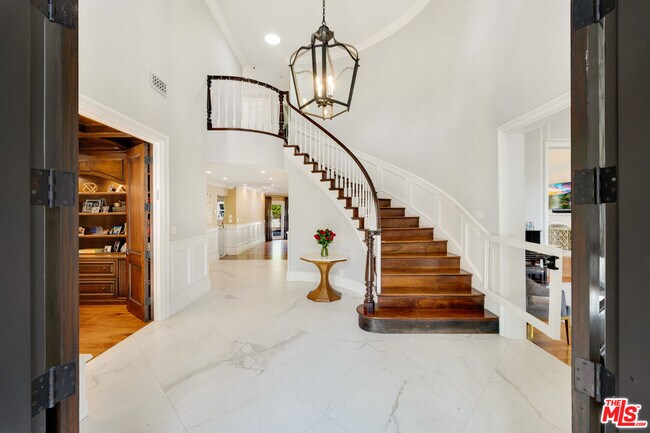 Photo - 13037 San Vicente Blvd