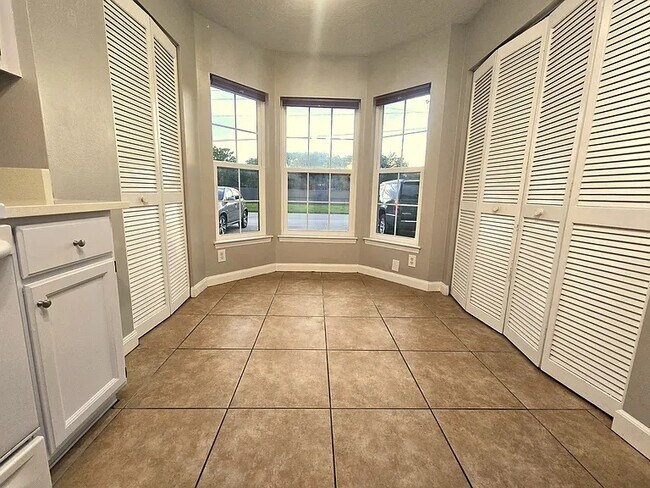Photo - 4526 Brook Hollow Cir