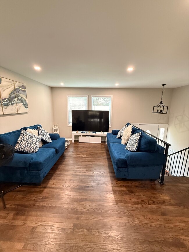 Photo - 1387 Pineglen Dr
