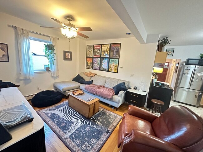 Photo - 188 Lowell St