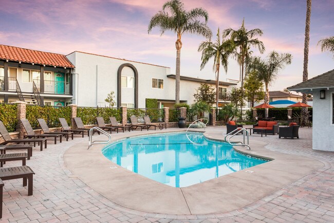 Villa Serrano Apartments For Rent in Anaheim, CA