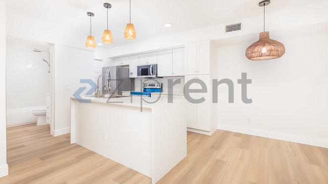 Photo - Unit 207