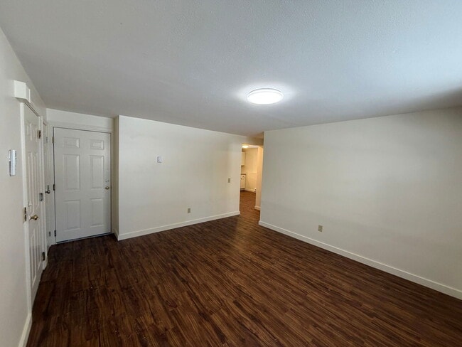 Photo - 12 Renarl Ave Unidad 2