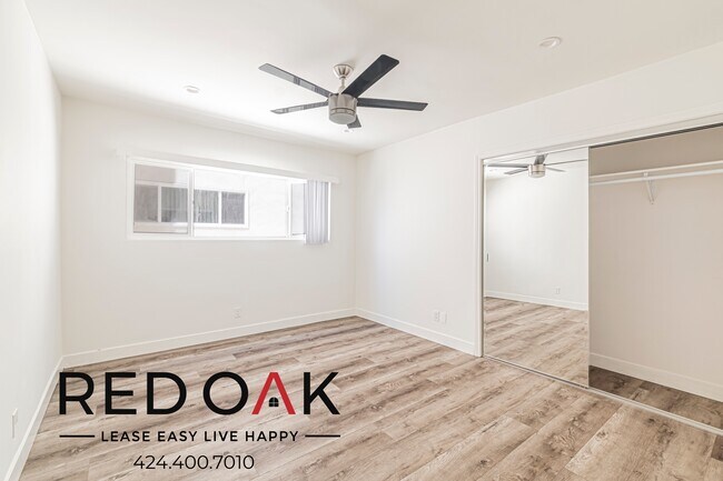 Photo - 410-414 Manhattan Pl-108 Unidad 108