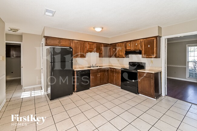 Photo - 7075 Germantown Trail