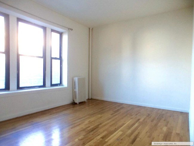 Photo - 540 W 136TH St