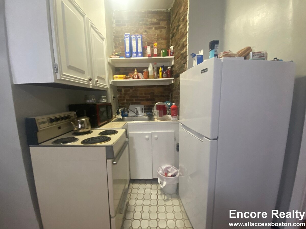 Photo - 40 Anderson St Unit 6