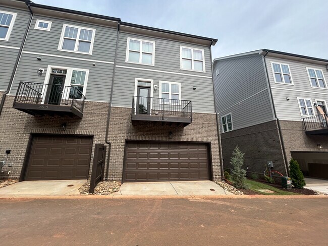 Photo - Room in Townhome on Noble Townes Way