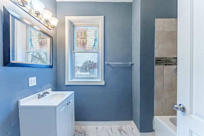 Photo - 6849 S Green St Unit 1