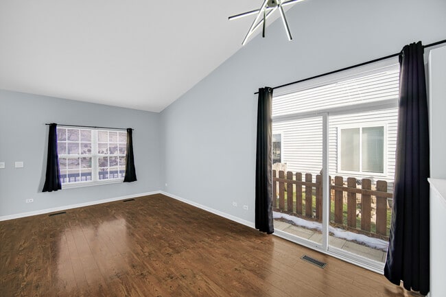 Photo - 16623 Natoma Dr