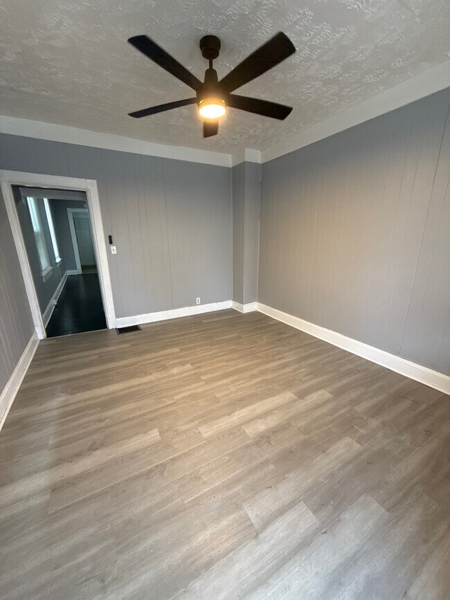 Photo - 1116/ 1120 Bonacker Unit 1116