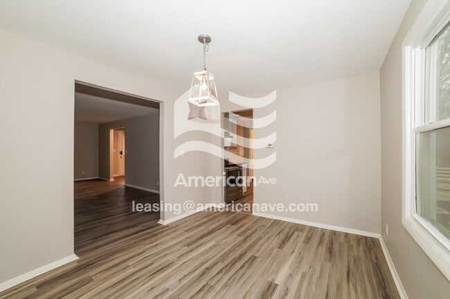 Photo - 6619 N Greenmont Rd