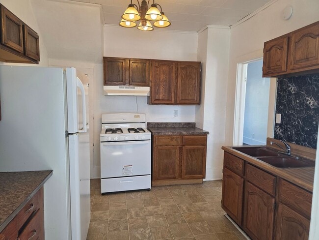 Photo - 204/206/208 N Fort Wayne St Unit 208 N Fort Wayne St