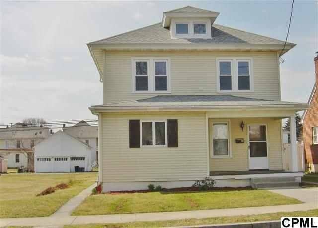 Photo - 613 N Chestnut St