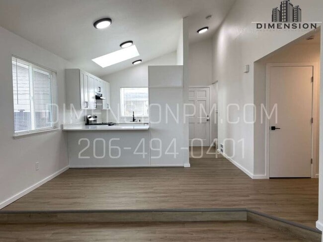 Photo - Spring Tree Unidad #B