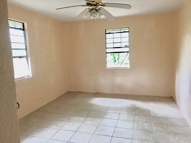 Photo - 13138 Ash Ave