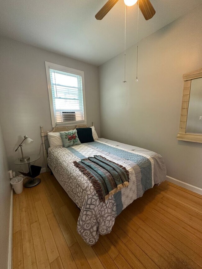 Photo - 3213 Bull St Units B&C Unit B - Sweet Bull Suite