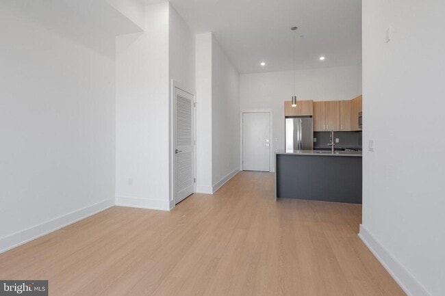 Photo - 1731 Tilghman St Unit 206