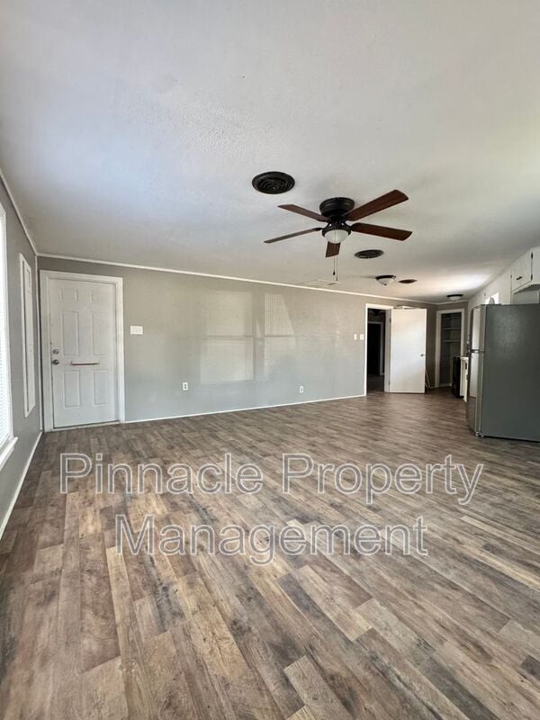Photo - 2528 W Avenue N Unit Apt B