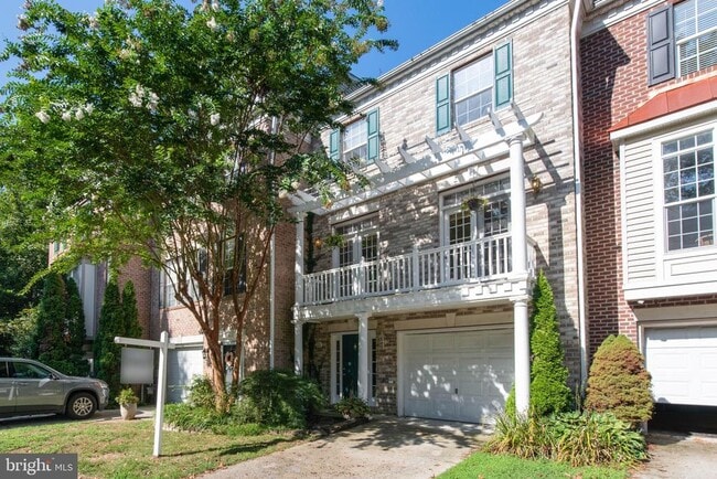 Photo - 226 Wintergull Ln Townhome
