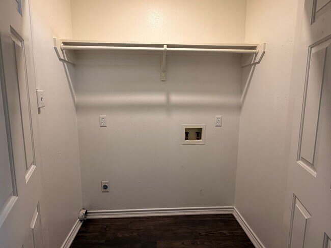 Photo - Hillstone On The Parkway