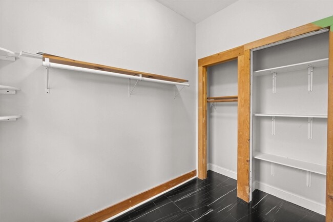 Photo - 78 Court House Pl Unit 2