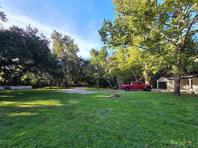 Photo - 2200 Retreat Rd