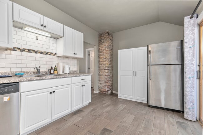 Photo - 509 N Lawe St Unidad A