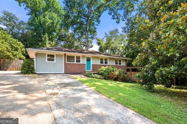 Photo - 811 Whelchel Dr