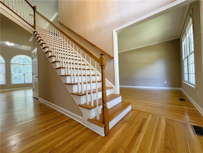 Photo - 4402 Fairecroft Terrace