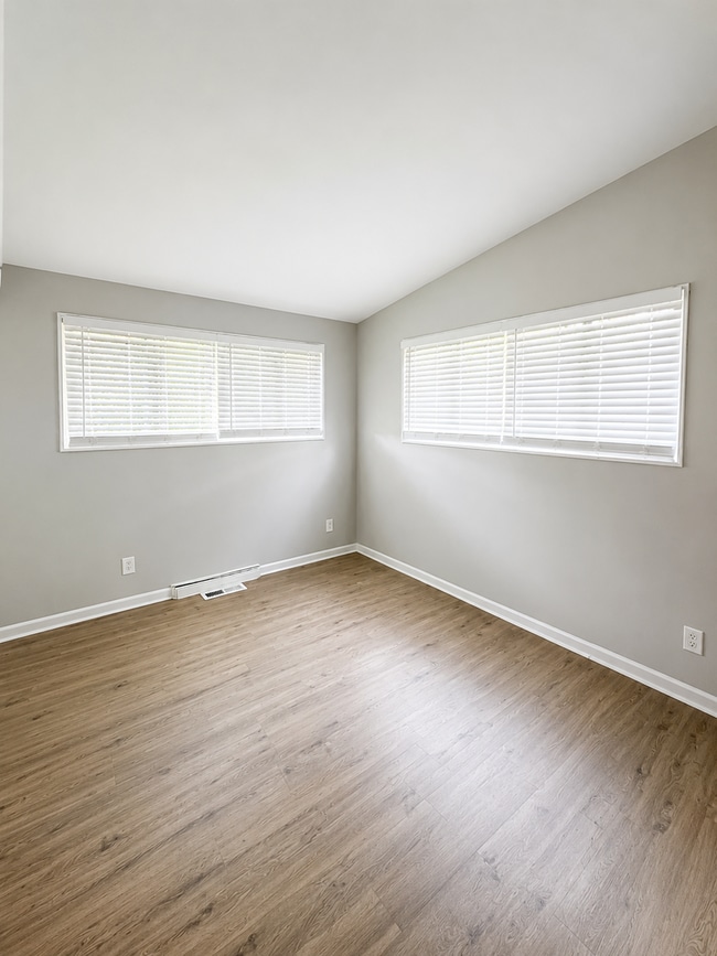 Photo - 10448 Halls Ferry Road